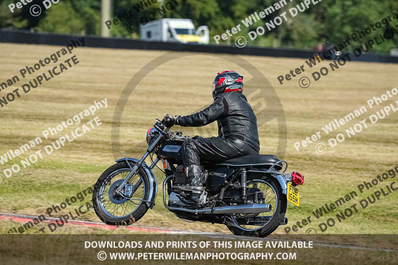 cadwell park;cadwell park photographs;cadwell trackday photographs;enduro digital images;event digital images;eventdigitalimages;peter wileman photography;racing digital images;trackday digital images;trackday photos